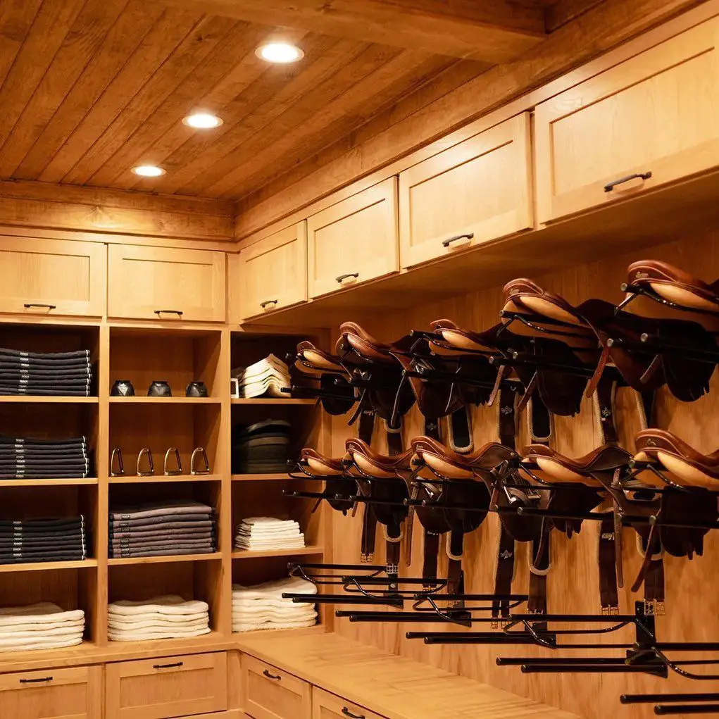 Exploring Custom Cabinetry Options in White Horse Beach